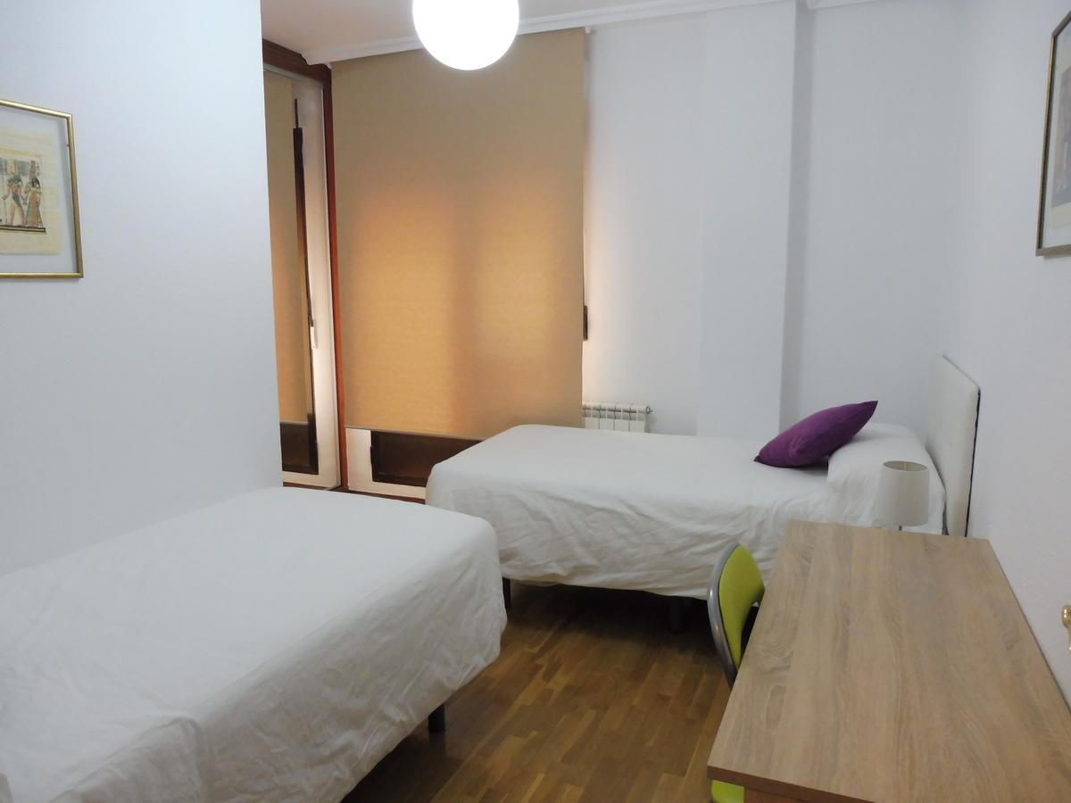 Apartamentos Anita Salamanca Exterior photo